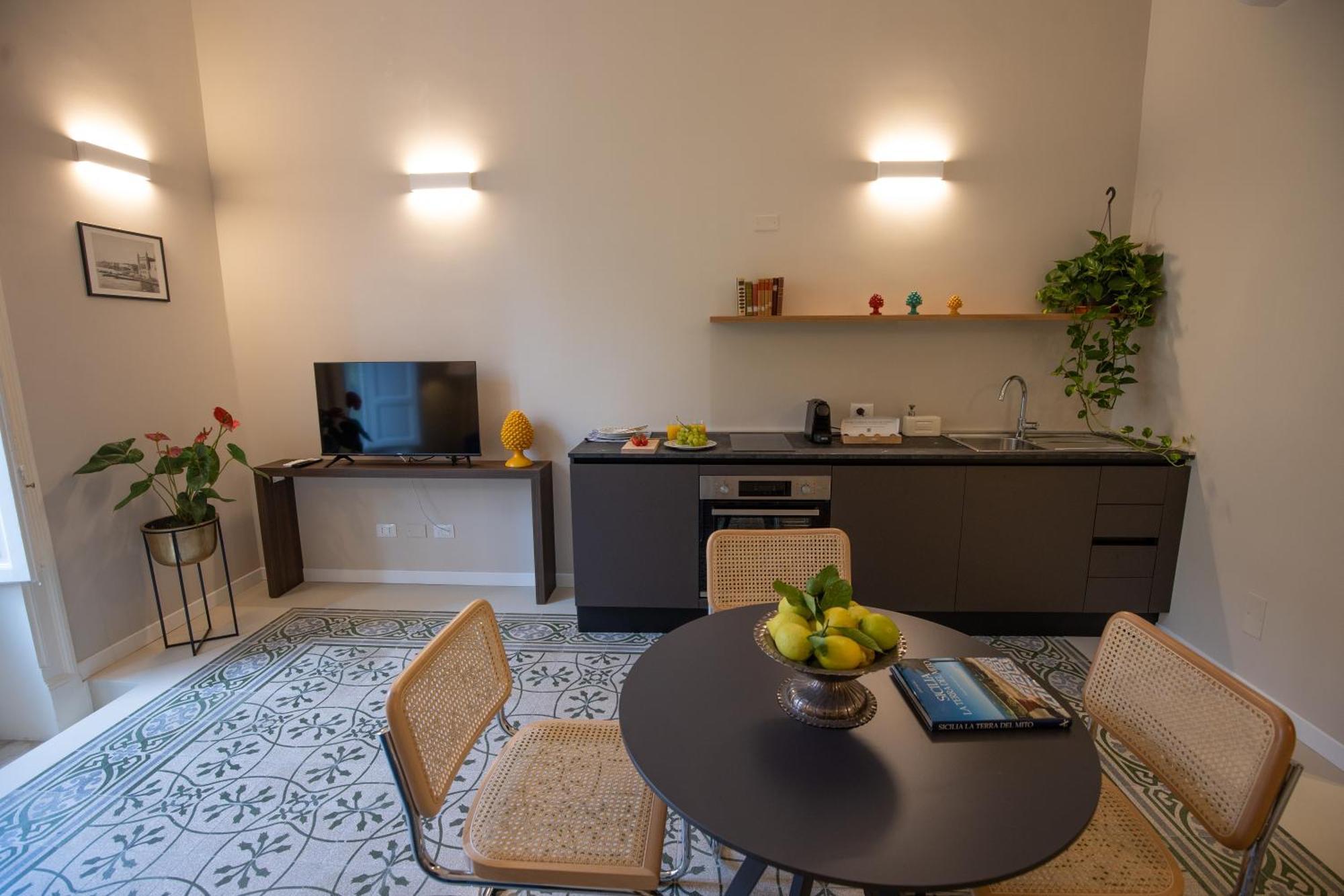 Galioto Sperlinga Luxury Boutique Apartments Палермо Екстериор снимка